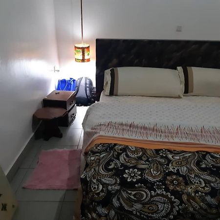 Urugano Virunga Palace Nyarugina Buitenkant foto