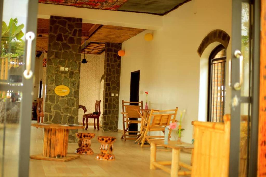 Urugano Virunga Palace Nyarugina Buitenkant foto