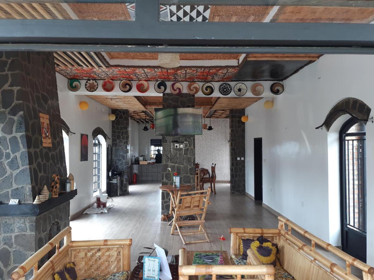Urugano Virunga Palace Nyarugina Buitenkant foto